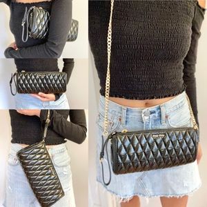 ❌SOLD❌ Auth MiuMiu Matelassé large Leather Clutch